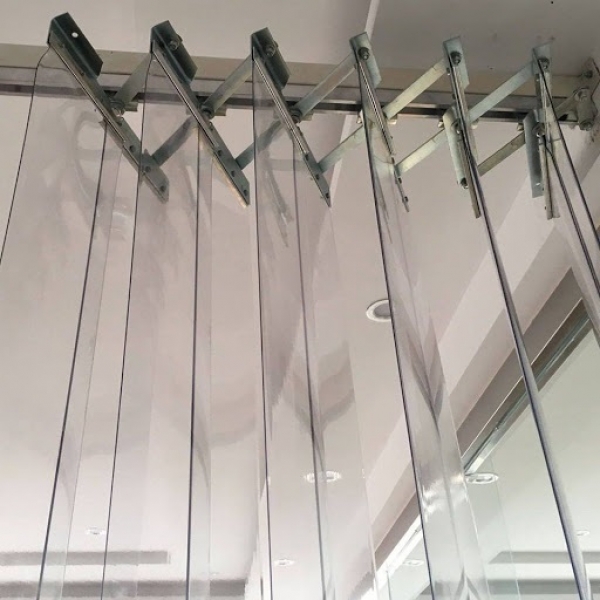 Rèm nhựa PVC kéo xếp