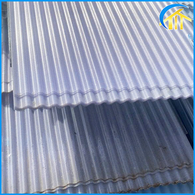 Tôn nhựa lấy sáng Nhật Bản