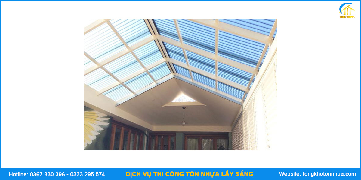 Dịch vụ thi công tôn nhựa lấy sáng