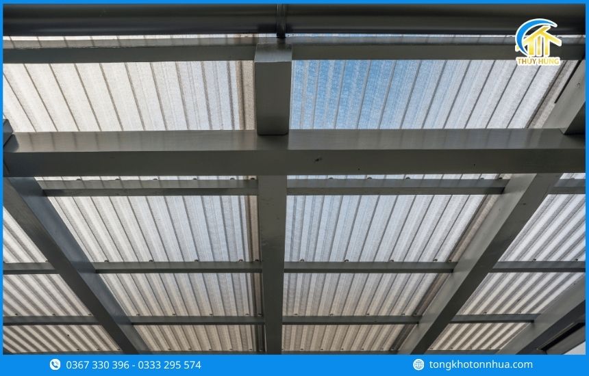 Ứng dụng thực tế của tôn nhựa Phường Hạnh Thông