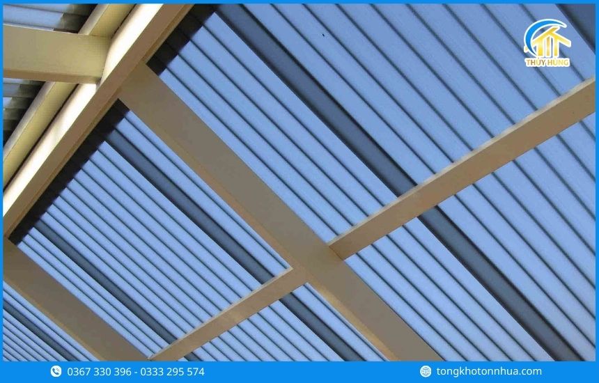 Ứng dụng thực tế của tôn nhựa Phường Linh Xuân