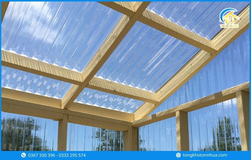 Ứng dụng thực tế của tôn nhựa Phường Phú Thạnh