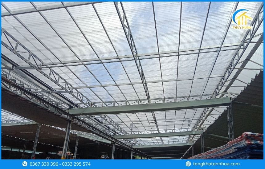 Ứng dụng thực tế của tôn nhựa Phường Rạch Dừa