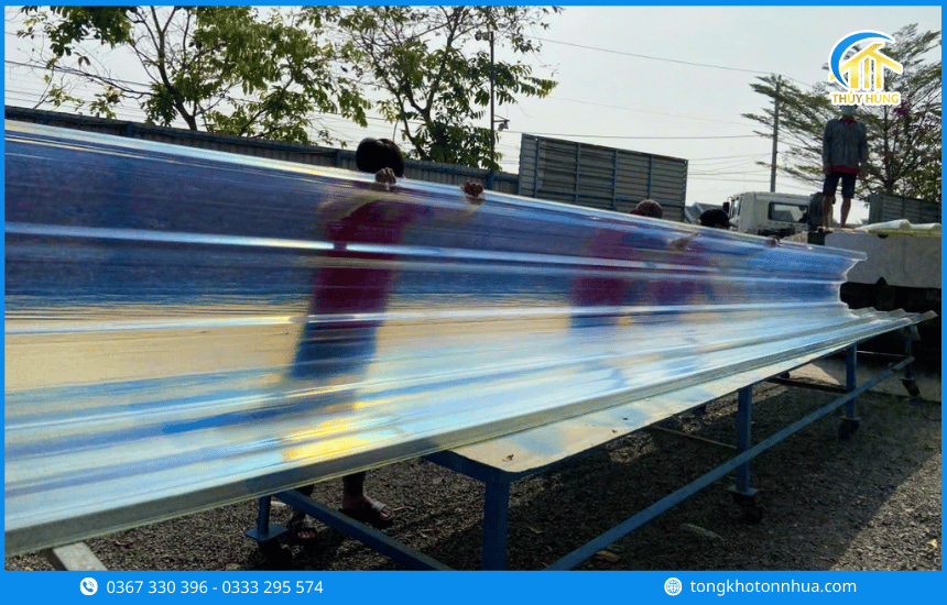 Ưu điểm nổi bật của tôn nhựa tại Phường Bình Trị Đông