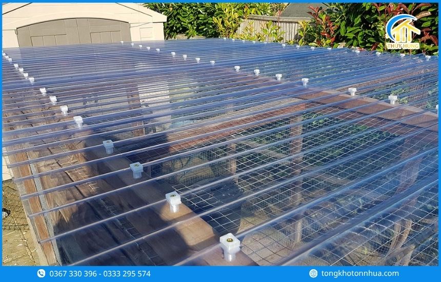 Ưu điểm nổi bật của tôn nhựa tại Phường Long Hương